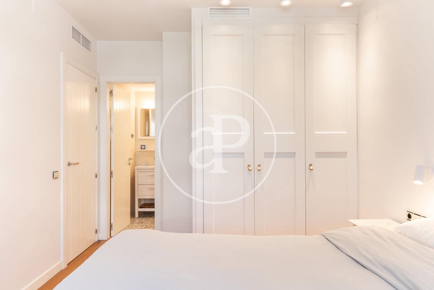 3 chambre Appartement à vendre à Vilanova i la Geltru avec piscine - 655 000 € (Ref: 9783240)