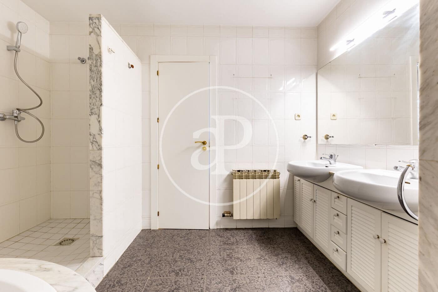 4 bedroom Villa for sale in Sant Cugat del Valles - € 1,600,000 (Ref: 9783241)