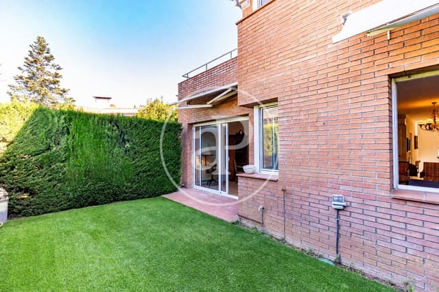 4 soveværelse Villa til salg i Sant Cugat del Vallès - € 1.600.000 (Ref: 9783241)