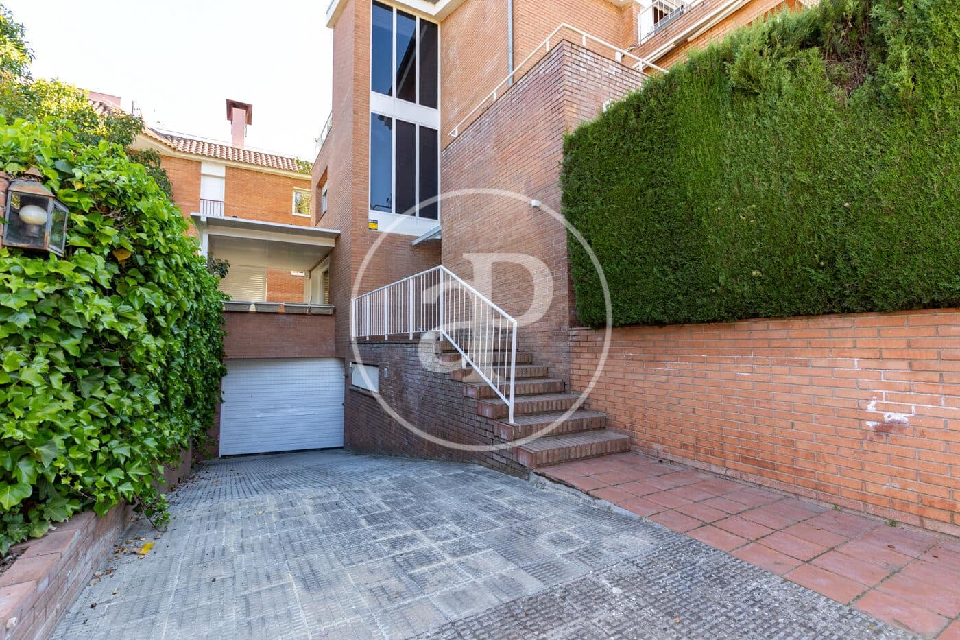 4 bedroom Villa for sale in Sant Cugat del Valles - € 1,600,000 (Ref: 9783241)