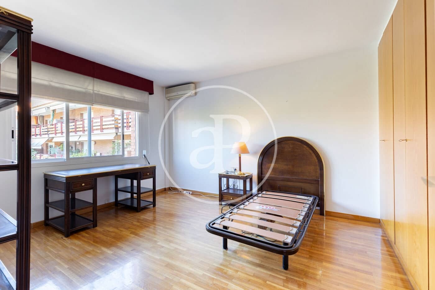 4 bedroom Villa for sale in Sant Cugat del Valles - € 1,600,000 (Ref: 9783241)