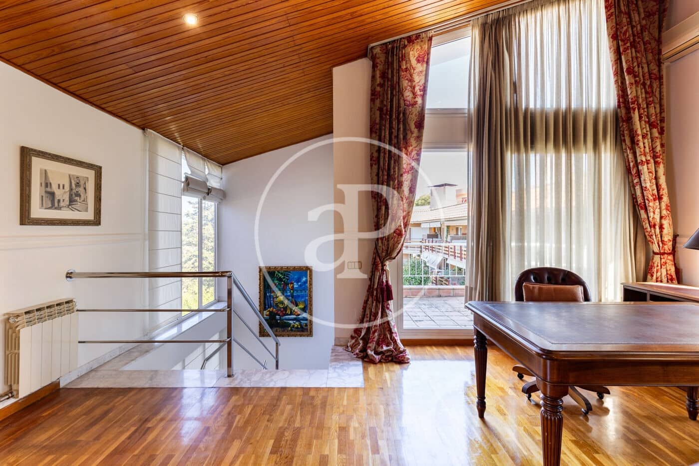 4 bedroom Villa for sale in Sant Cugat del Valles - € 1,600,000 (Ref: 9783241)