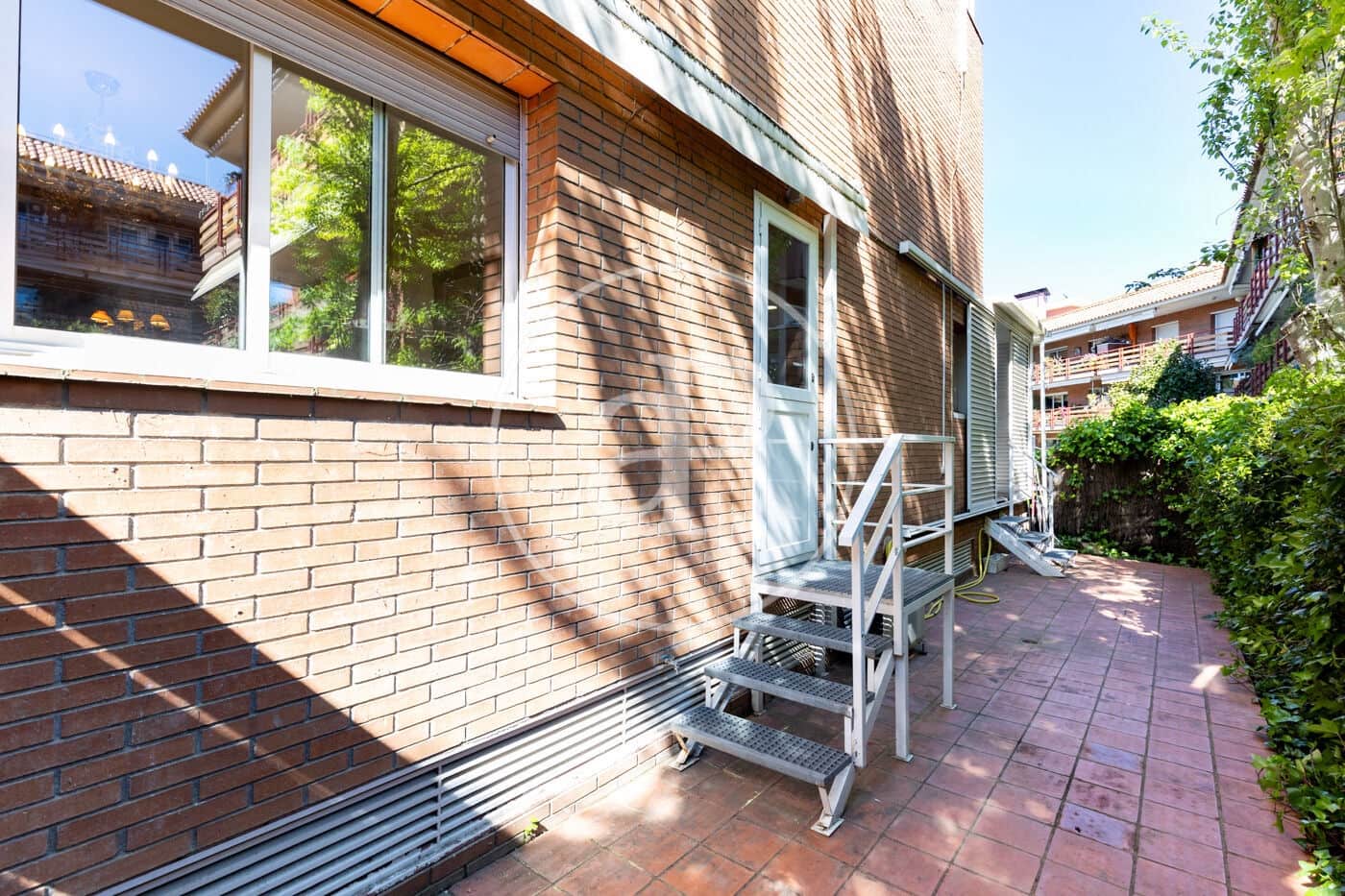 4 bedroom Villa for sale in Sant Cugat del Valles - € 1,600,000 (Ref: 9783241)