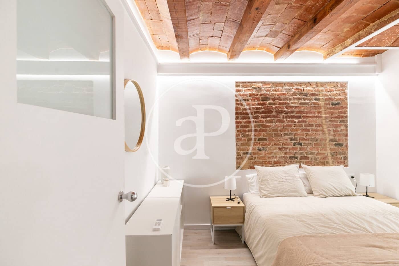 2 slaapkamer Appartement te koop in Barcelona stad - € 460.000 (Ref: 9783242)