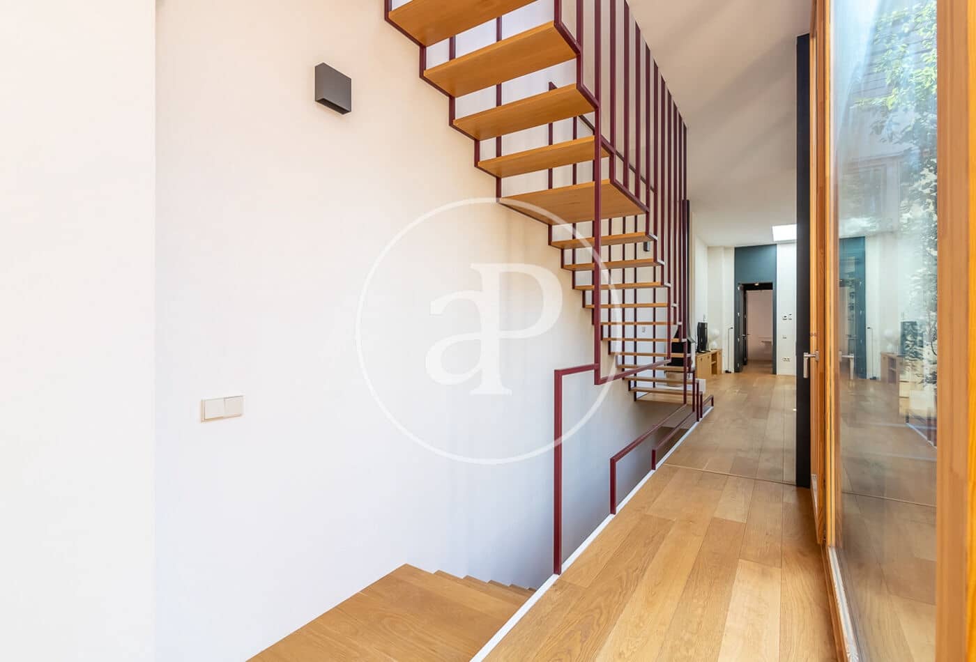 3 makuuhuone Huvila vuokrattavana paikassa Barcelona kaupunki mukana uima-altaan 
autotalli - 7 850 € (Ref: 9788386)