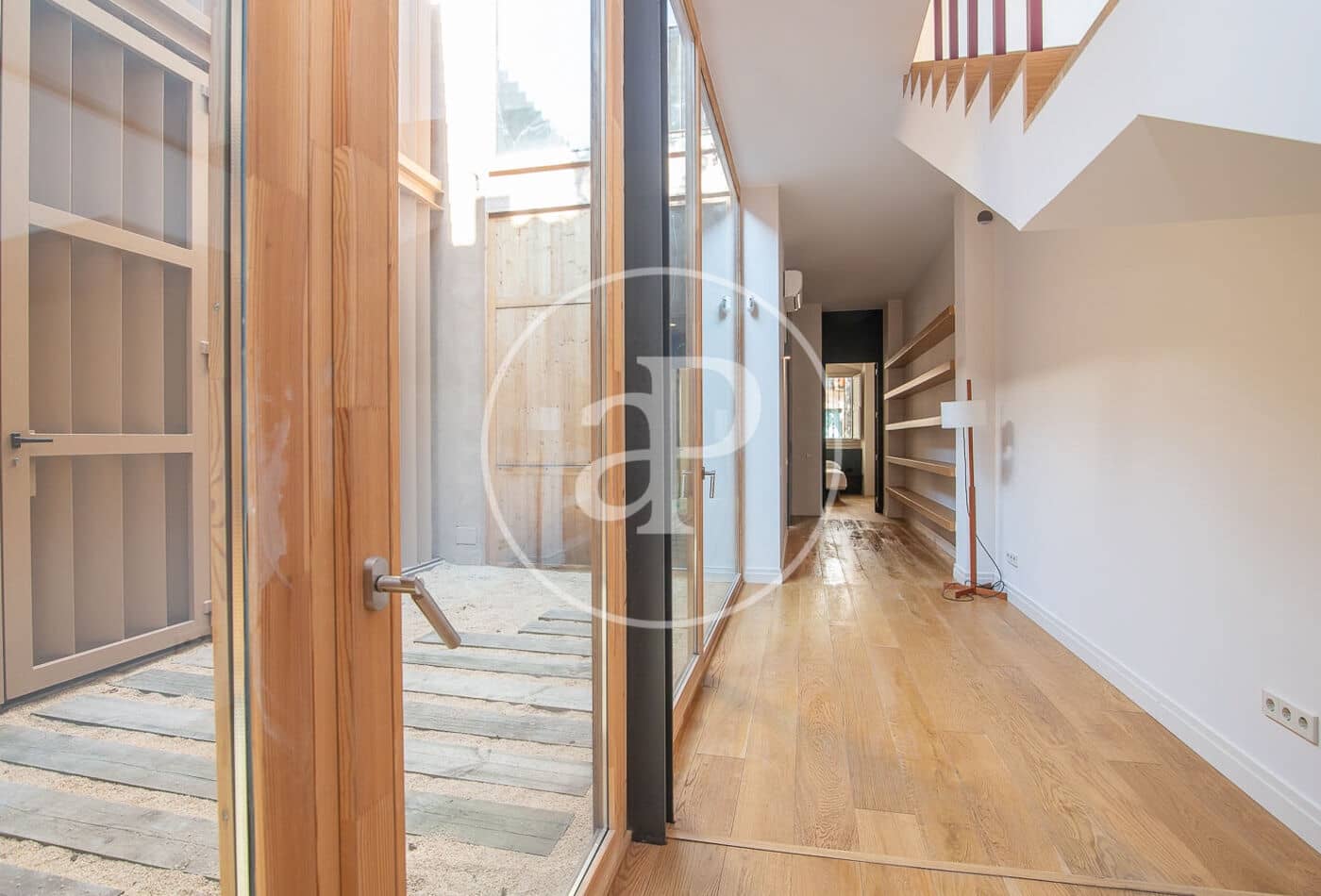 3 makuuhuone Huvila vuokrattavana paikassa Barcelona kaupunki mukana uima-altaan 
autotalli - 7 850 € (Ref: 9788386)