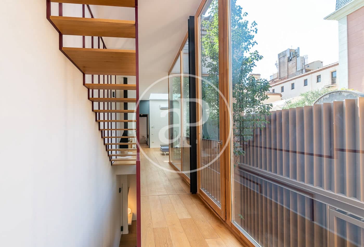 3 makuuhuone Huvila vuokrattavana paikassa Barcelona kaupunki mukana uima-altaan 
autotalli - 7 850 € (Ref: 9788386)