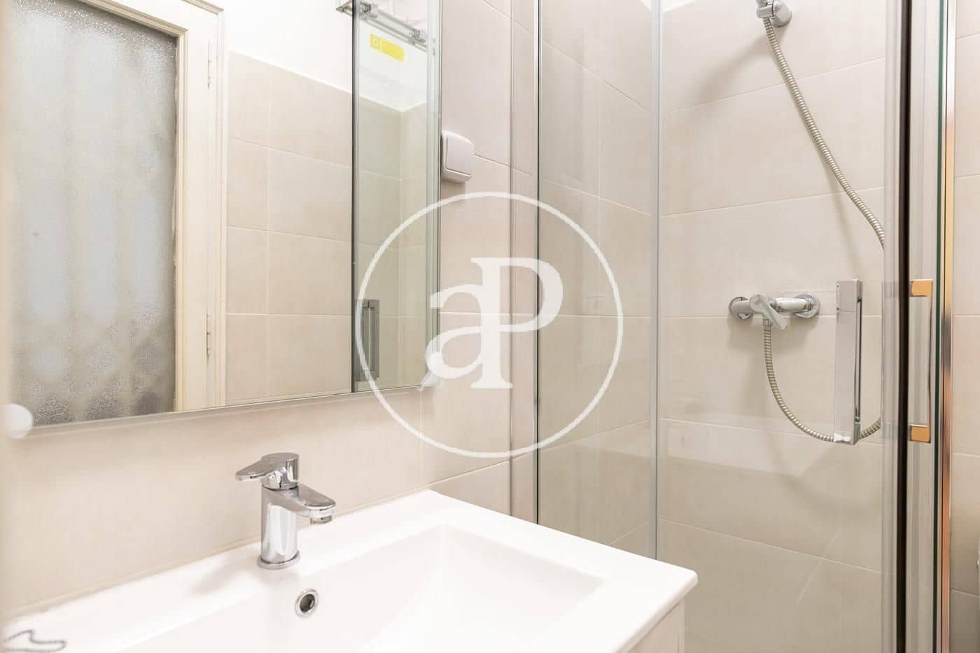 4 camera da letto Appartamento da affittare in Barcelona citta - 1.825 € (Rif: 9791038)