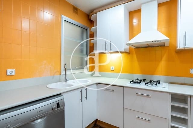 4 soveværelse Lejlighed til leje i Sant Antoni, Barcelona by - € 1.825 (Ref: 9791038)