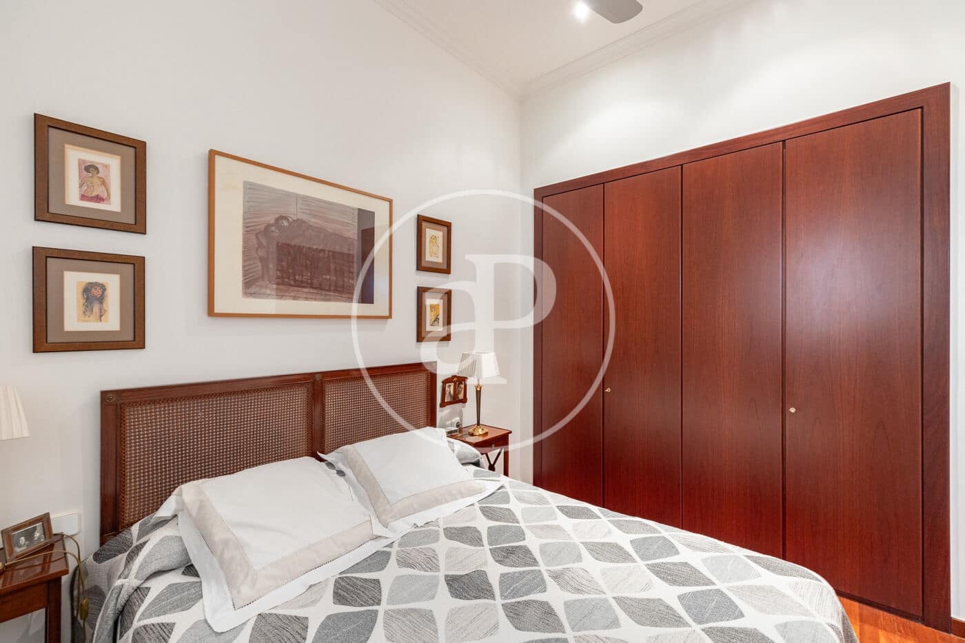 3 soveværelse Lejlighed til salg i Barcelona by - € 1.500.000 (Ref: 9791040)