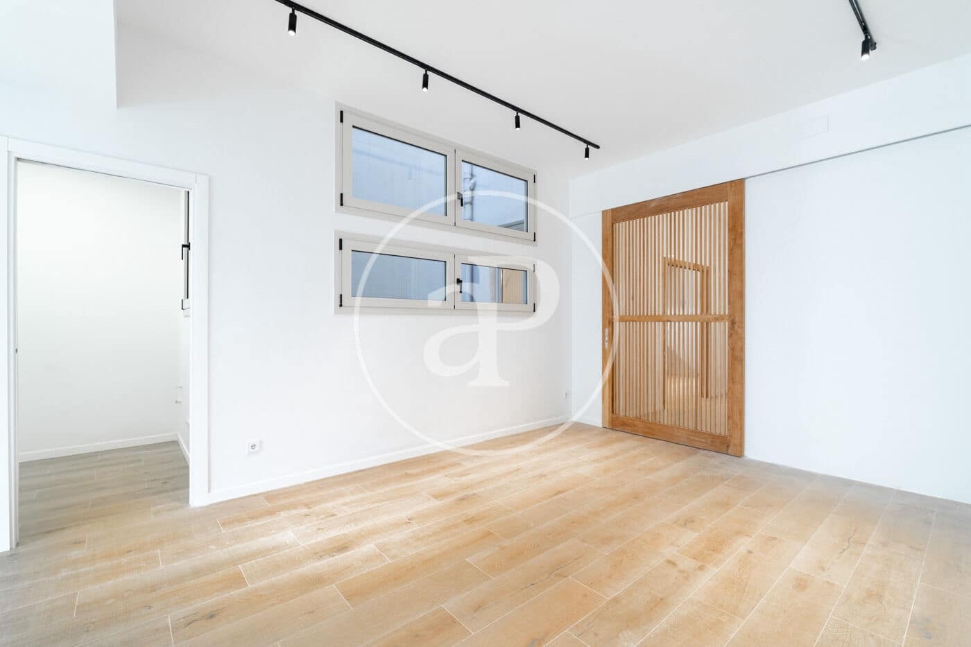 Apartamento de 4 habitaciones en Barcelona ciudad en alquiler - 5.900 € (Ref: 9791041)