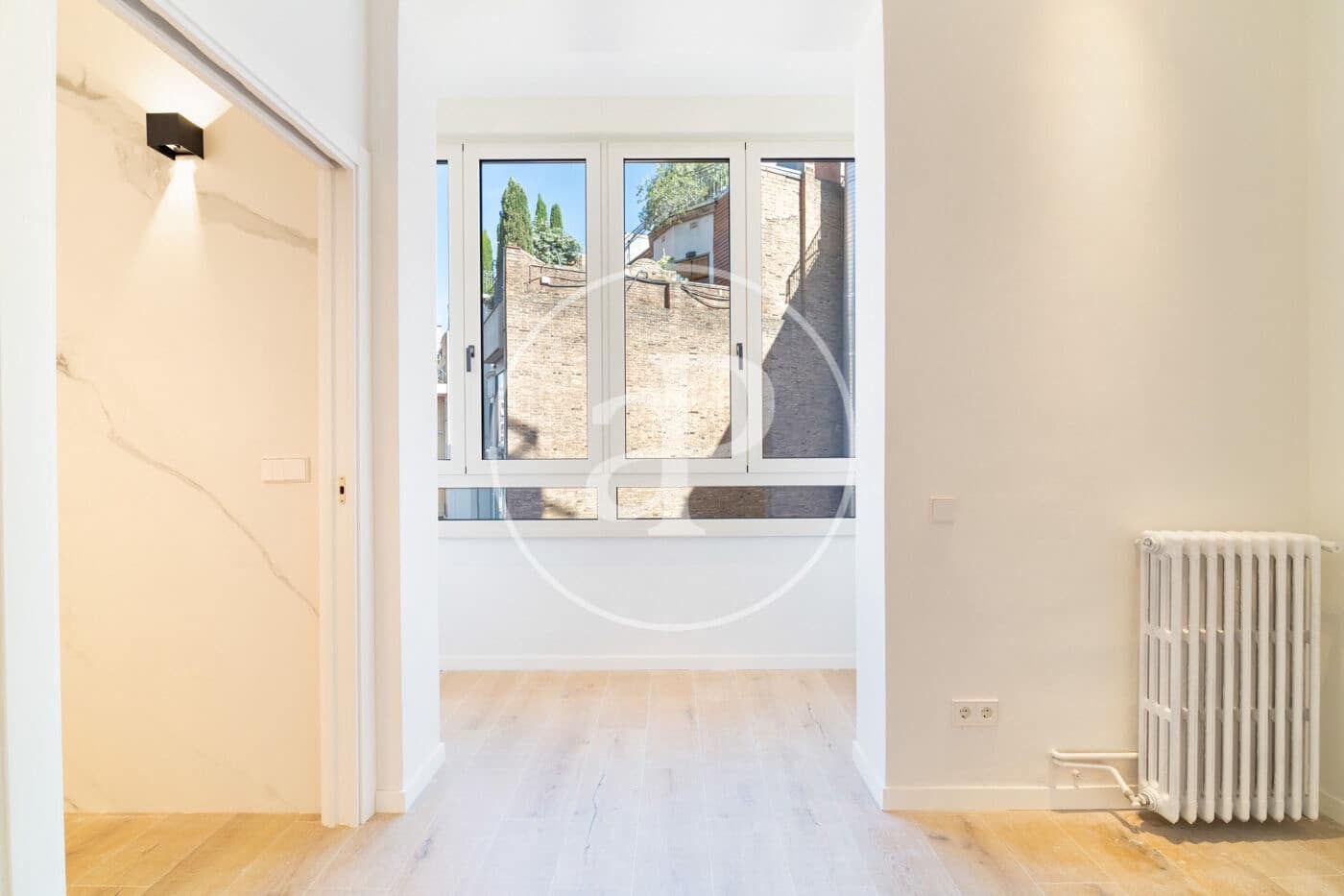 Apartamento de 4 habitaciones en Barcelona ciudad en alquiler - 5.900 € (Ref: 9791041)