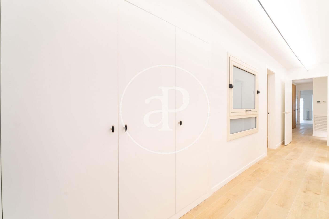 Apartamento de 4 habitaciones en Barcelona ciudad en alquiler - 5.900 € (Ref: 9791041)