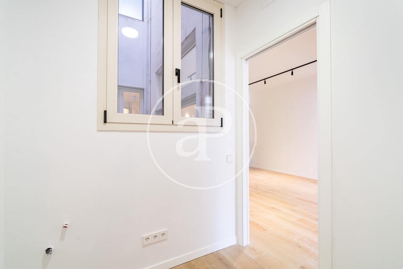 Apartamento de 4 habitaciones en Barcelona ciudad en alquiler - 5.900 € (Ref: 9791041)