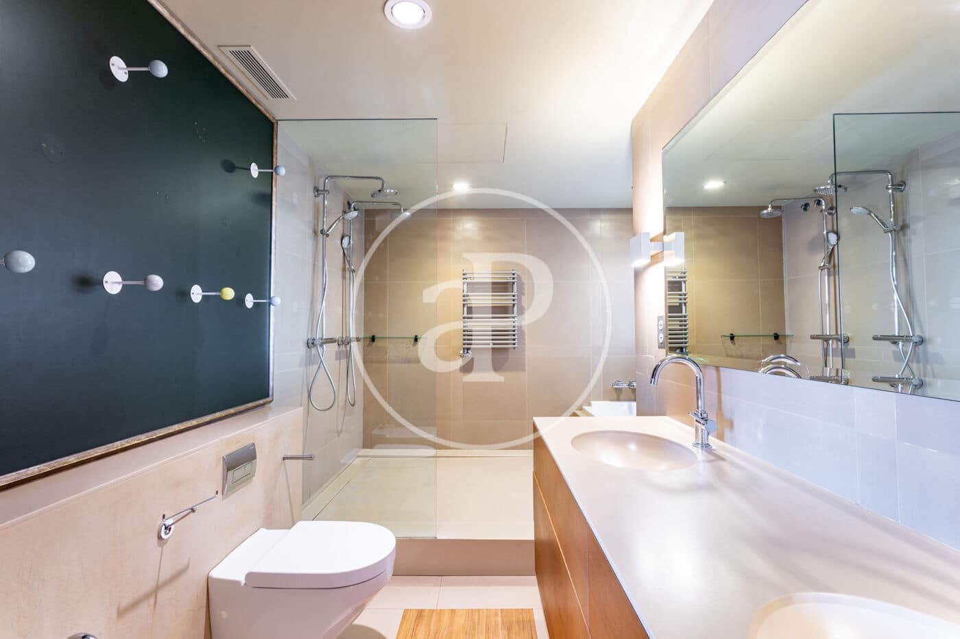 5 makuuhuone Kattohuoneisto vuokrattavana paikassa Barcelona kaupunki mukana 
autotalli - 15 000 € (Ref: 9791042)