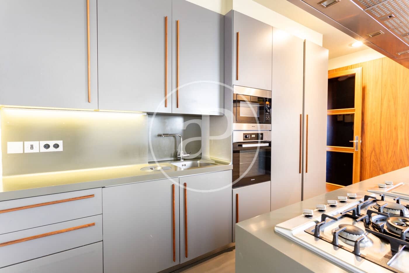 5 makuuhuone Kattohuoneisto vuokrattavana paikassa Barcelona kaupunki mukana 
autotalli - 15 000 € (Ref: 9791042)