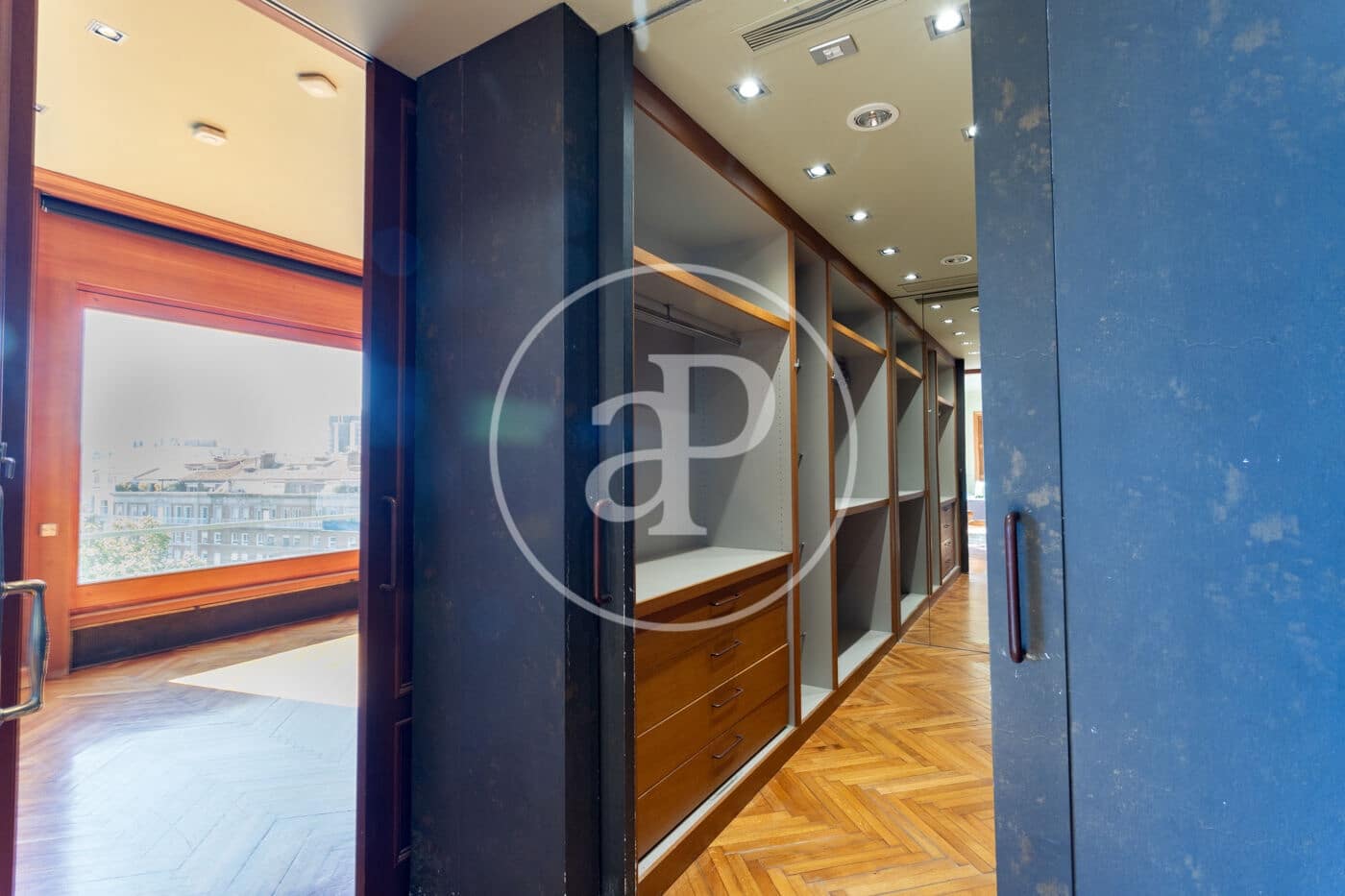 5 makuuhuone Kattohuoneisto vuokrattavana paikassa Barcelona kaupunki mukana 
autotalli - 15 000 € (Ref: 9791042)