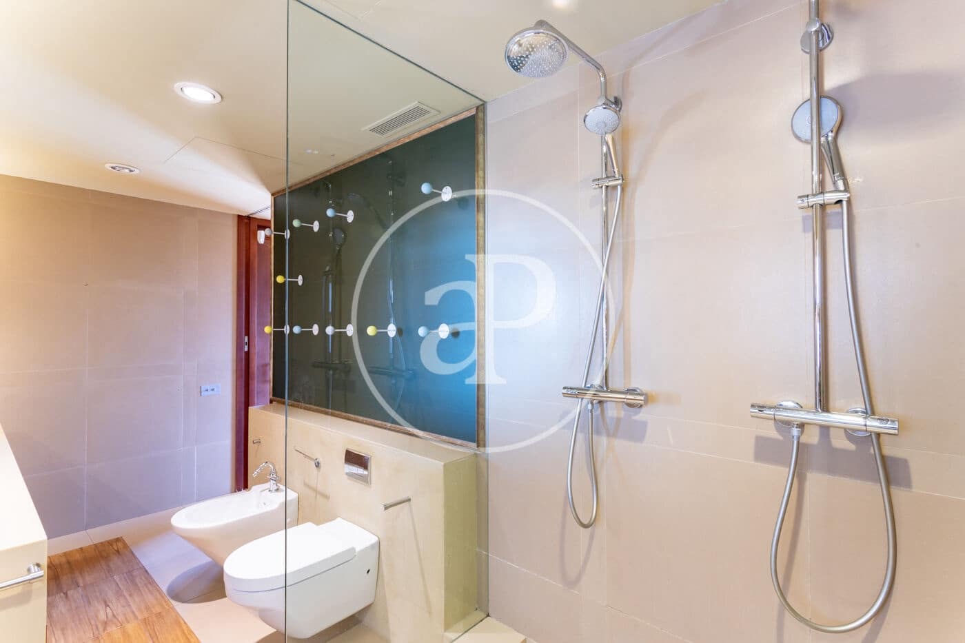 5 makuuhuone Kattohuoneisto vuokrattavana paikassa Barcelona kaupunki mukana 
autotalli - 15 000 € (Ref: 9791042)