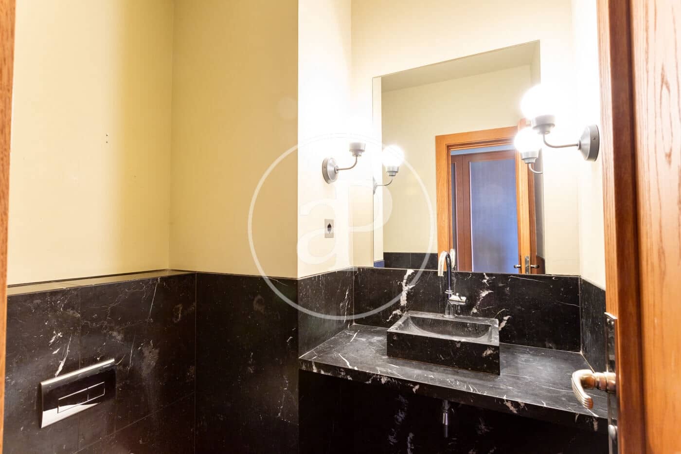 5 makuuhuone Kattohuoneisto vuokrattavana paikassa Barcelona kaupunki mukana 
autotalli - 15 000 € (Ref: 9791042)