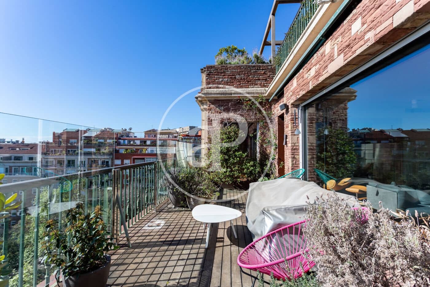 5 makuuhuone Kattohuoneisto vuokrattavana paikassa Barcelona kaupunki mukana 
autotalli - 15 000 € (Ref: 9791042)