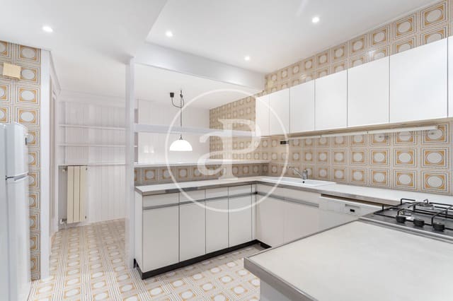 4 slaapkamer Appartement te huur in Les Corts, Barcelona stad - € 3.000 (Ref: 9791043)