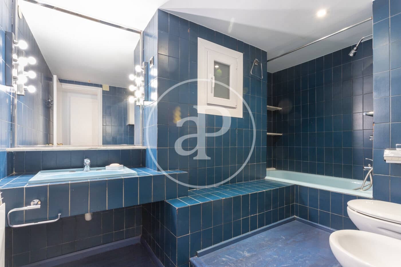 3 soverom Leilighet til leie i Barcelona by - € 2 800 (Ref: 9791043)