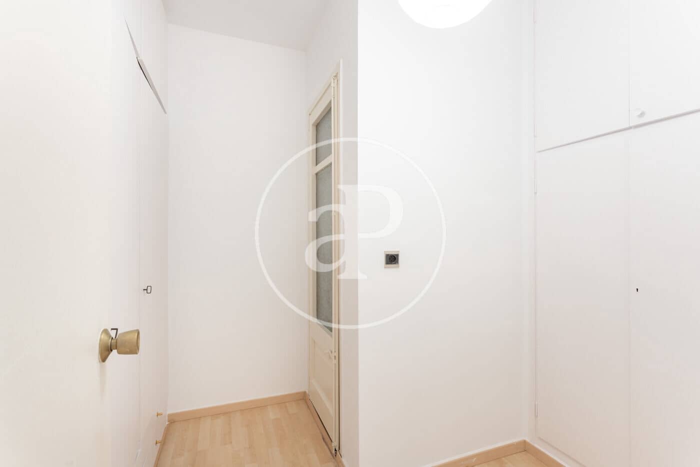 3 soverom Leilighet til leie i Barcelona by - € 2 800 (Ref: 9791043)