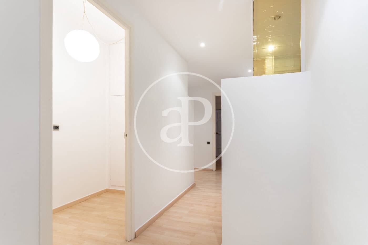 3 soverom Leilighet til leie i Barcelona by - € 2 800 (Ref: 9791043)