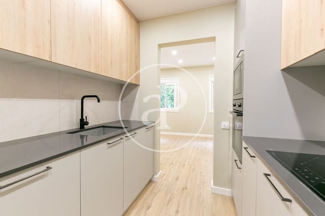 2 quarto Apartamento para venda em El Guinardó, Barcelona cidade - 376 000 € (Ref: 9794604)