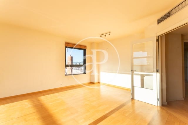 4 chambre Appartement à vendre à Diagonal Mar i El Front Marítim del Poblenou, Barcelone ville avec piscine - 1 330 000 € (Ref: 9794605)