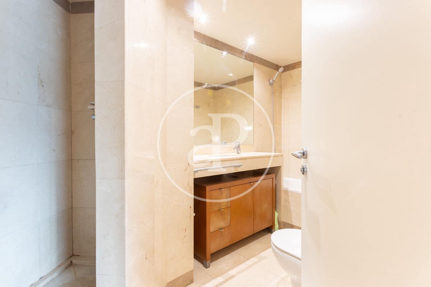 4 chambre Appartement à vendre à Barcelone ville avec piscine - 1 330 000 € (Ref: 9794605)