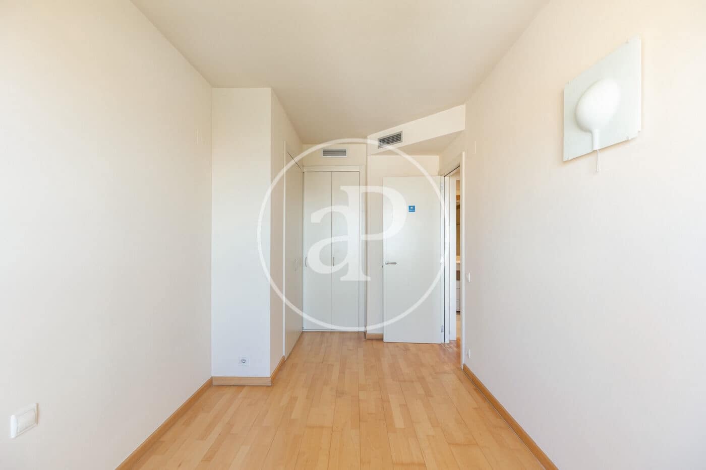 4 sypialnia Apartament na sprzedaż w Miasto Barcelona z basenem - 1 330 000 € (Ref: 9794605)