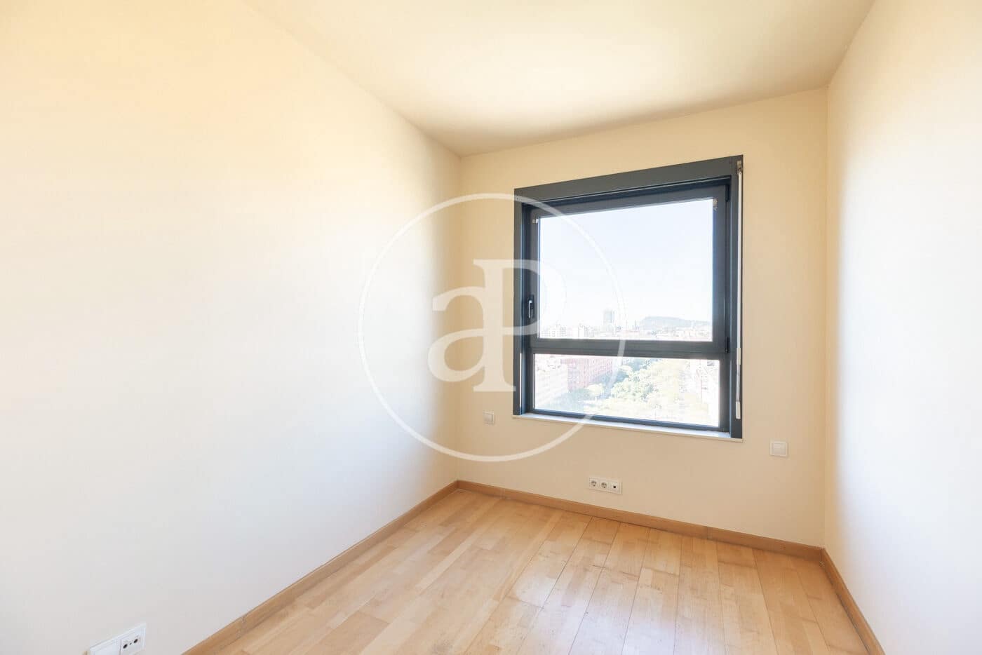 4 sypialnia Apartament na sprzedaż w Miasto Barcelona z basenem - 1 330 000 € (Ref: 9794605)