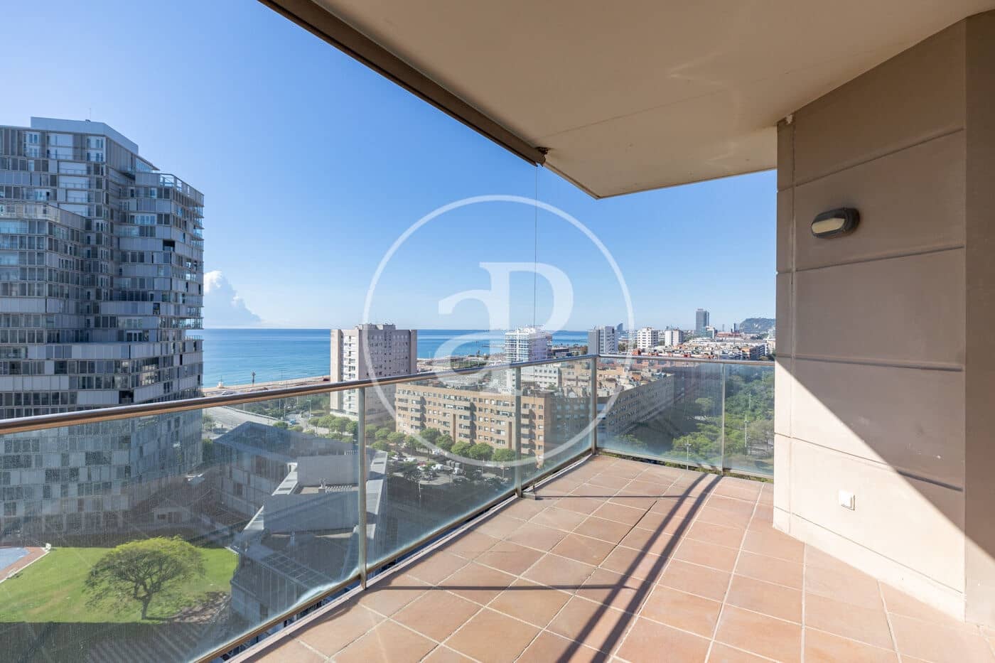 4 sypialnia Apartament na sprzedaż w Miasto Barcelona z basenem - 1 330 000 € (Ref: 9794605)