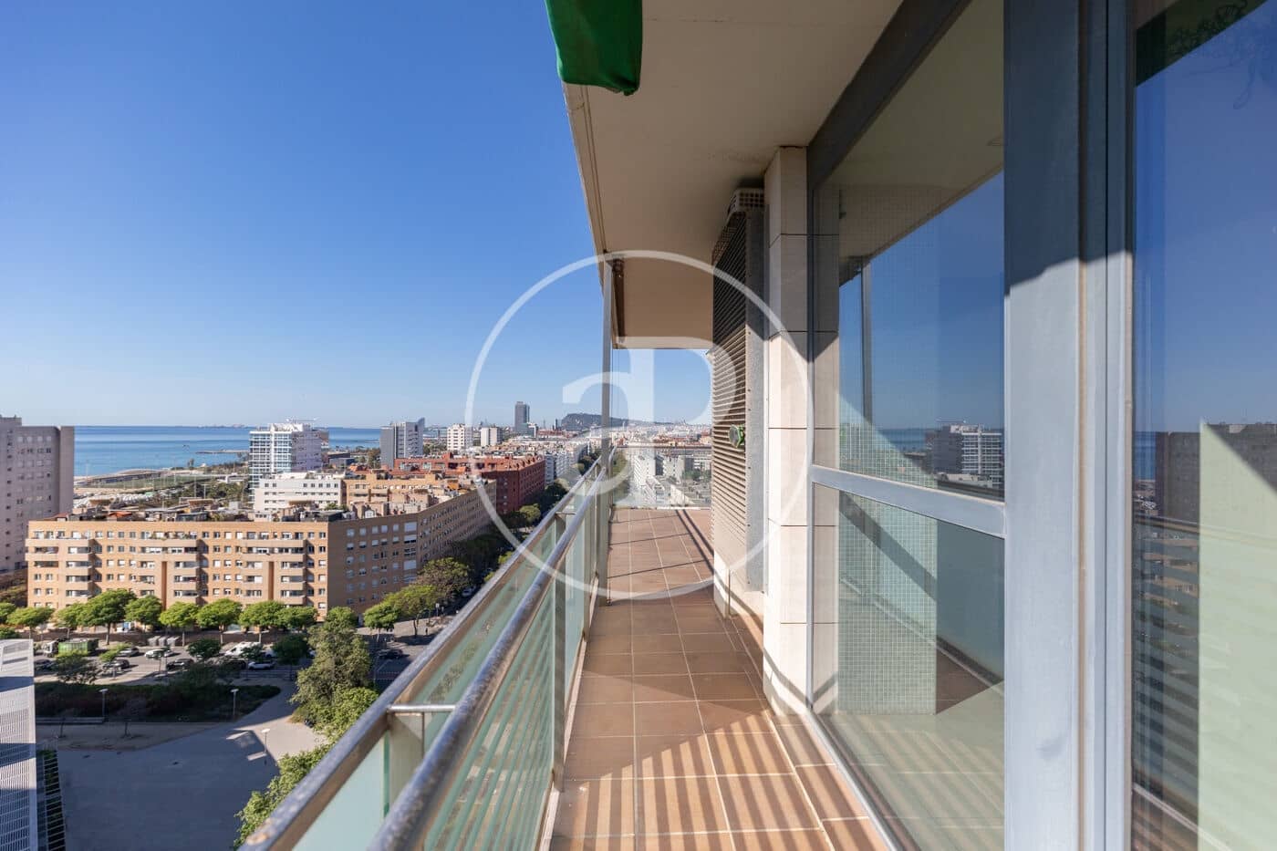 4 sypialnia Apartament na sprzedaż w Miasto Barcelona z basenem - 1 330 000 € (Ref: 9794605)
