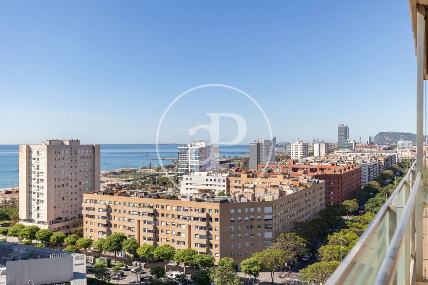 4 sypialnia Apartament na sprzedaż w Miasto Barcelona z basenem - 1 330 000 € (Ref: 9794605)