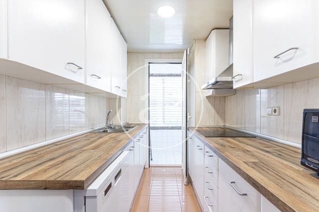 4 soverom Leilighet til leie i La Maternitat i Sant Ramon, Barcelona by - € 1 750 (Ref: 9797075)