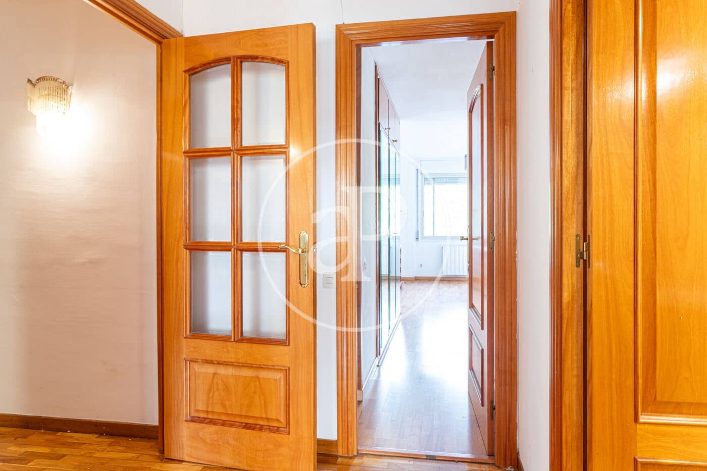 4 soverom Leilighet til leie i Barcelona by - € 1 750 (Ref: 9797075)