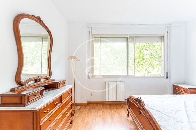 4 soverom Leilighet til leie i La Maternitat i Sant Ramon, Barcelona by - € 1 750 (Ref: 9797075)