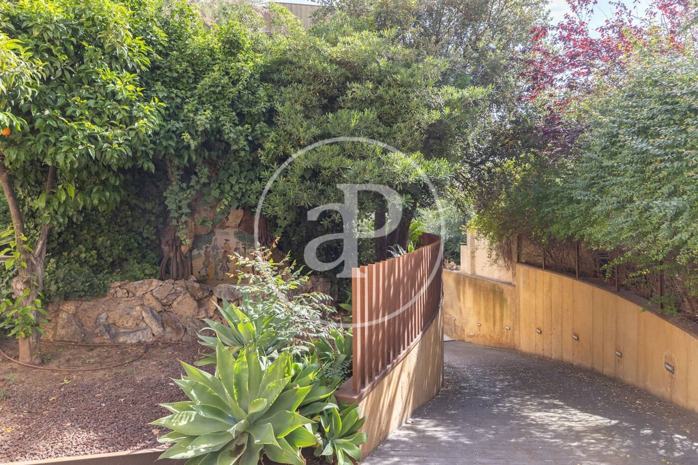 2 bedroom Apartment for sale in Barcelona city - € 525,000 (Ref: 9799241)
