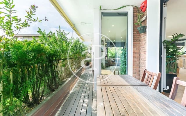 3 soveværelse Lejlighed til leje i Les Tres Torres, Barcelona by med garage - € 5.900 (Ref: 9804285)