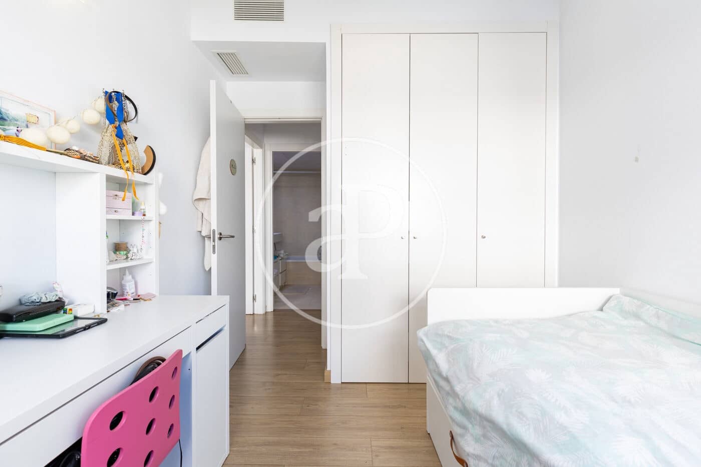 Apartamento de 3 habitaciones en Sant Cugat del Vallès en venta con piscina - 625.000 € (Ref: 9806465)