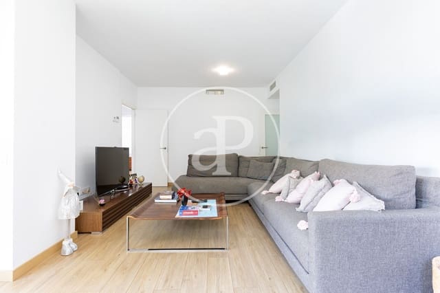 Apartamento de 3 habitaciones en Sant Cugat del Vallès en venta con piscina - 625.000 € (Ref: 9806465)