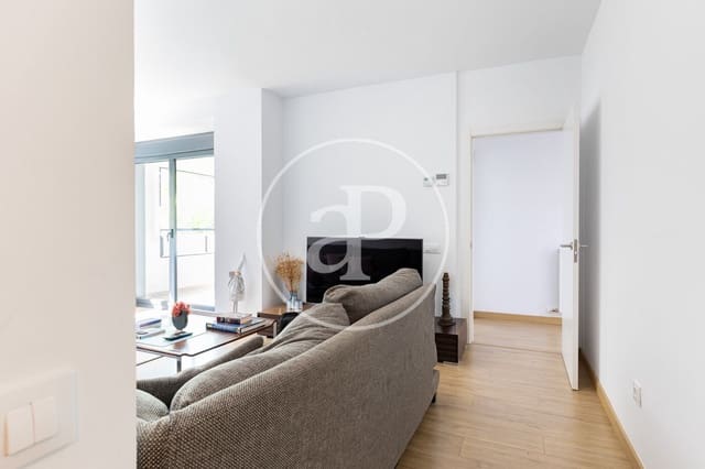 Apartamento de 3 habitaciones en Sant Cugat del Vallès en venta con piscina - 625.000 € (Ref: 9806465)