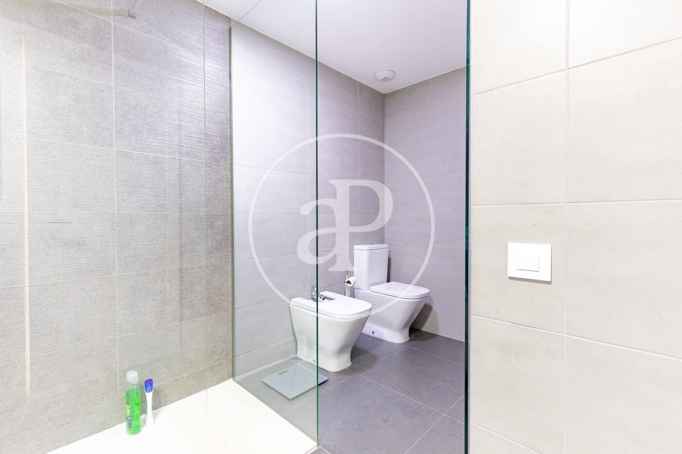 Apartamento de 3 habitaciones en Sant Cugat del Vallès en venta con piscina - 625.000 € (Ref: 9806465)