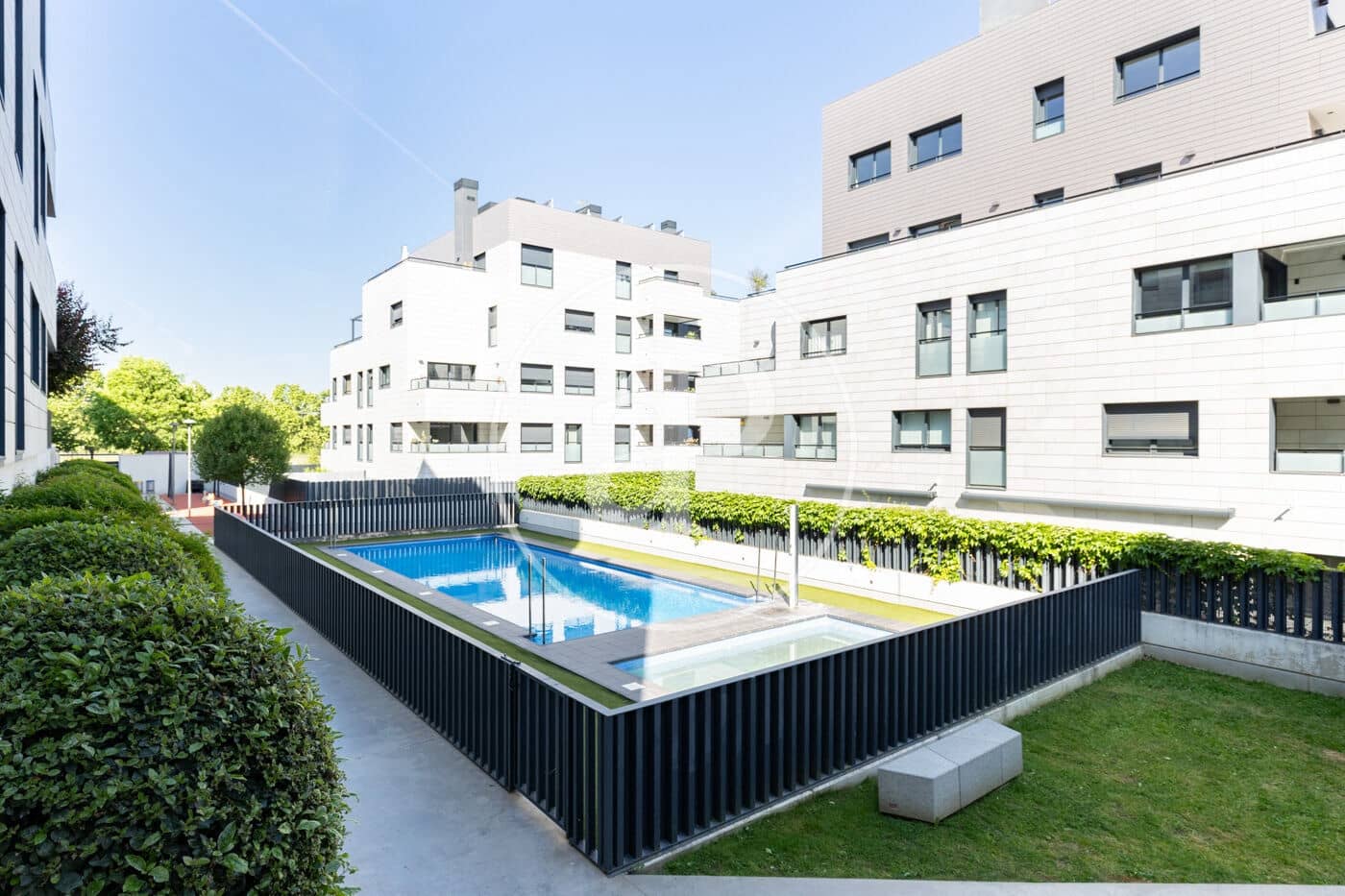 Apartamento de 3 habitaciones en Sant Cugat del Vallès en venta con piscina - 625.000 € (Ref: 9806465)