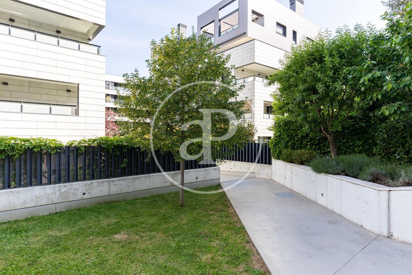 Apartamento de 3 habitaciones en Sant Cugat del Vallès en venta con piscina - 625.000 € (Ref: 9806465)