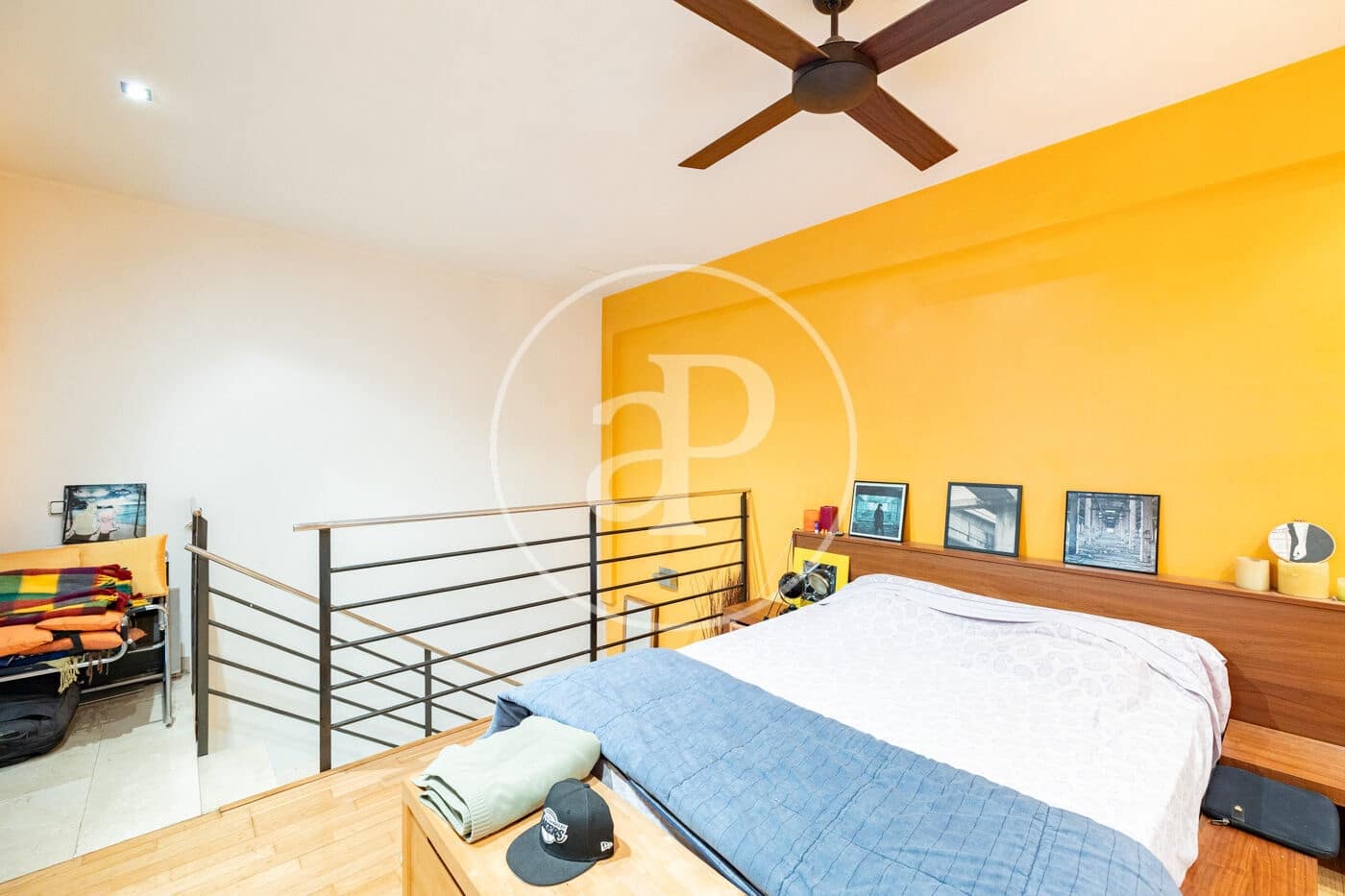 Apartamento de 2 habitaciones en L'Hospitalet de Llobregat en venta - 315.000 € (Ref: 9807945)