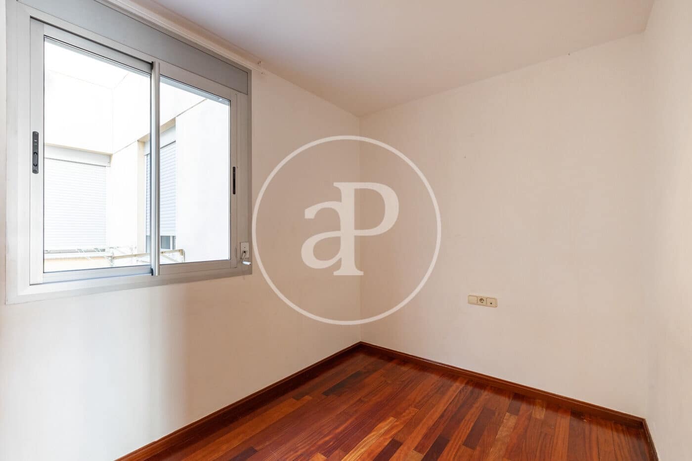 4 quarto Apartamento para arrendar em Barcelona cidade - 2 755 € (Ref: 9807946)
