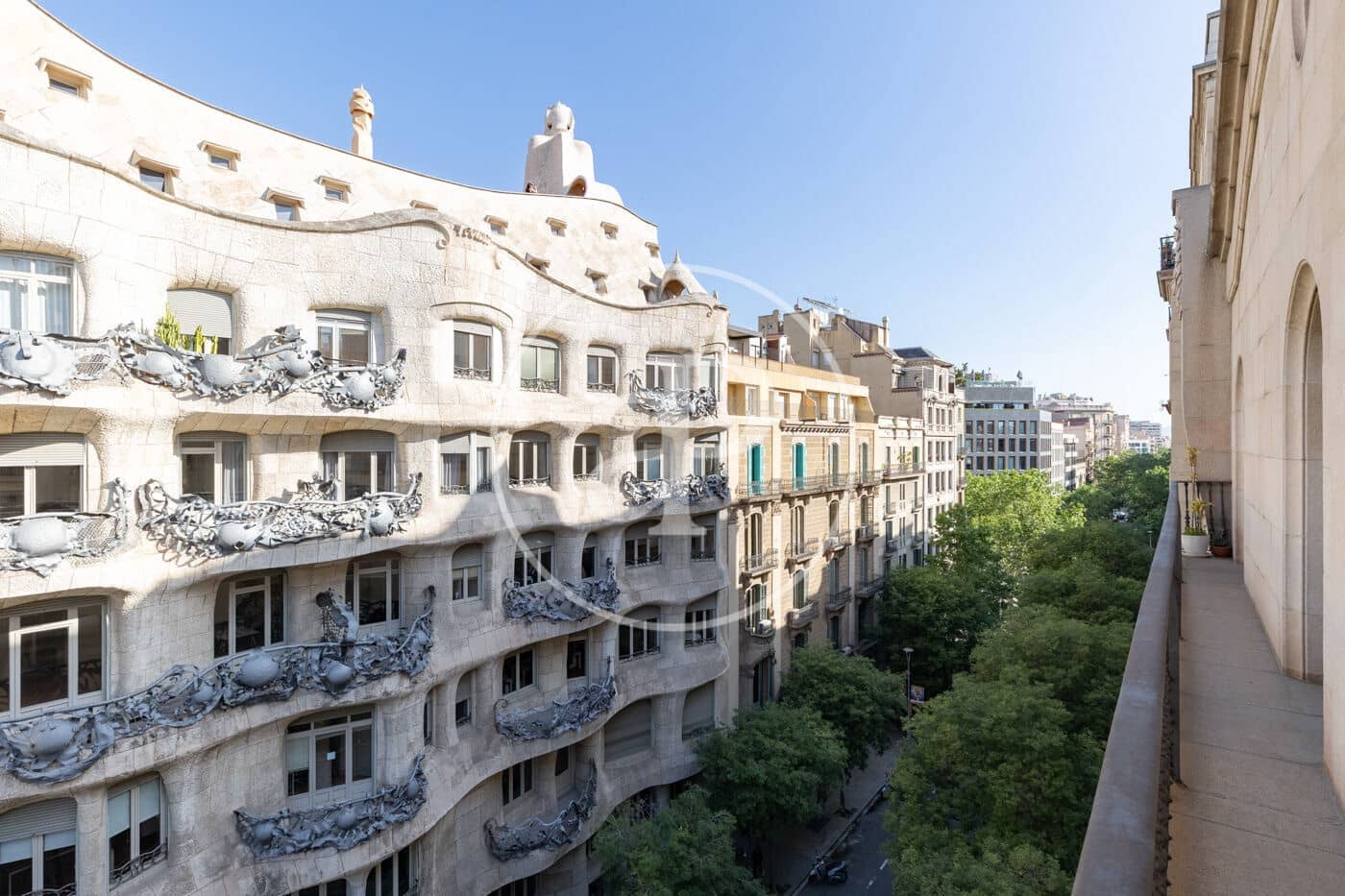 4 quarto Apartamento para arrendar em Barcelona cidade - 2 755 € (Ref: 9807946)